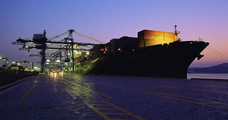 印度尼西亞國際貨代助推經(jīng)濟(jì)發(fā)展與企業(yè)機(jī)遇